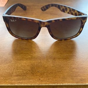 Justin Model Tortoise Ray - Bans